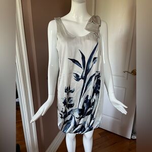 2/$20 - H&M Cream and Blue Floral Mini Dress